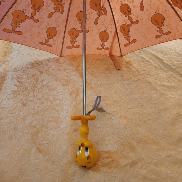 Vintage! Looney Tunes - Tweedy Pink umbrella - Picture 10 of 16